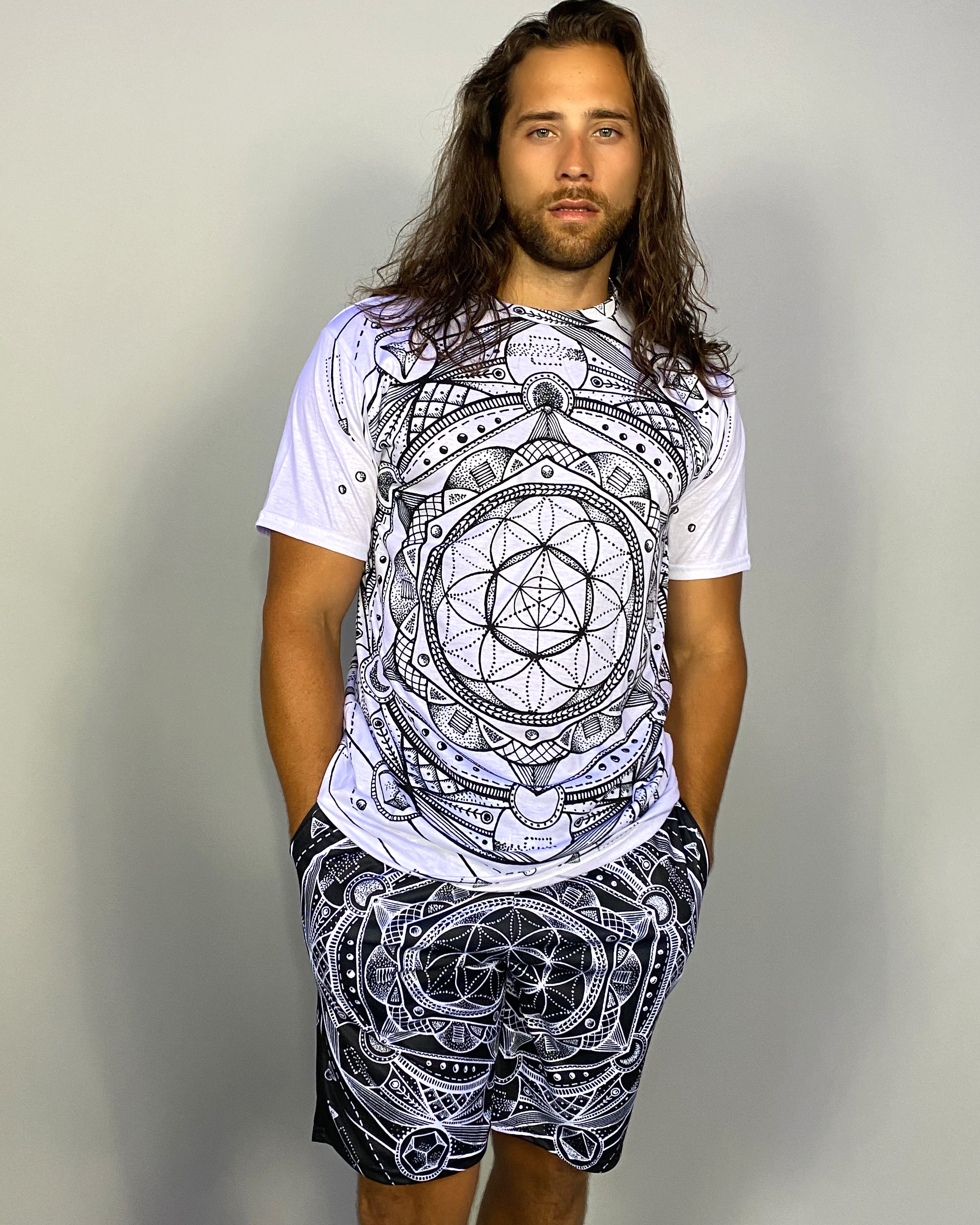 ESOTERIC SHORTS - Vibenests